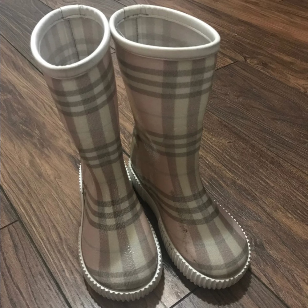 *SOLD* Kids Burberry Boots
